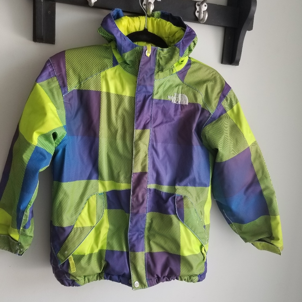 🧑THE NORTH FACE BOYS SKI JACKET.